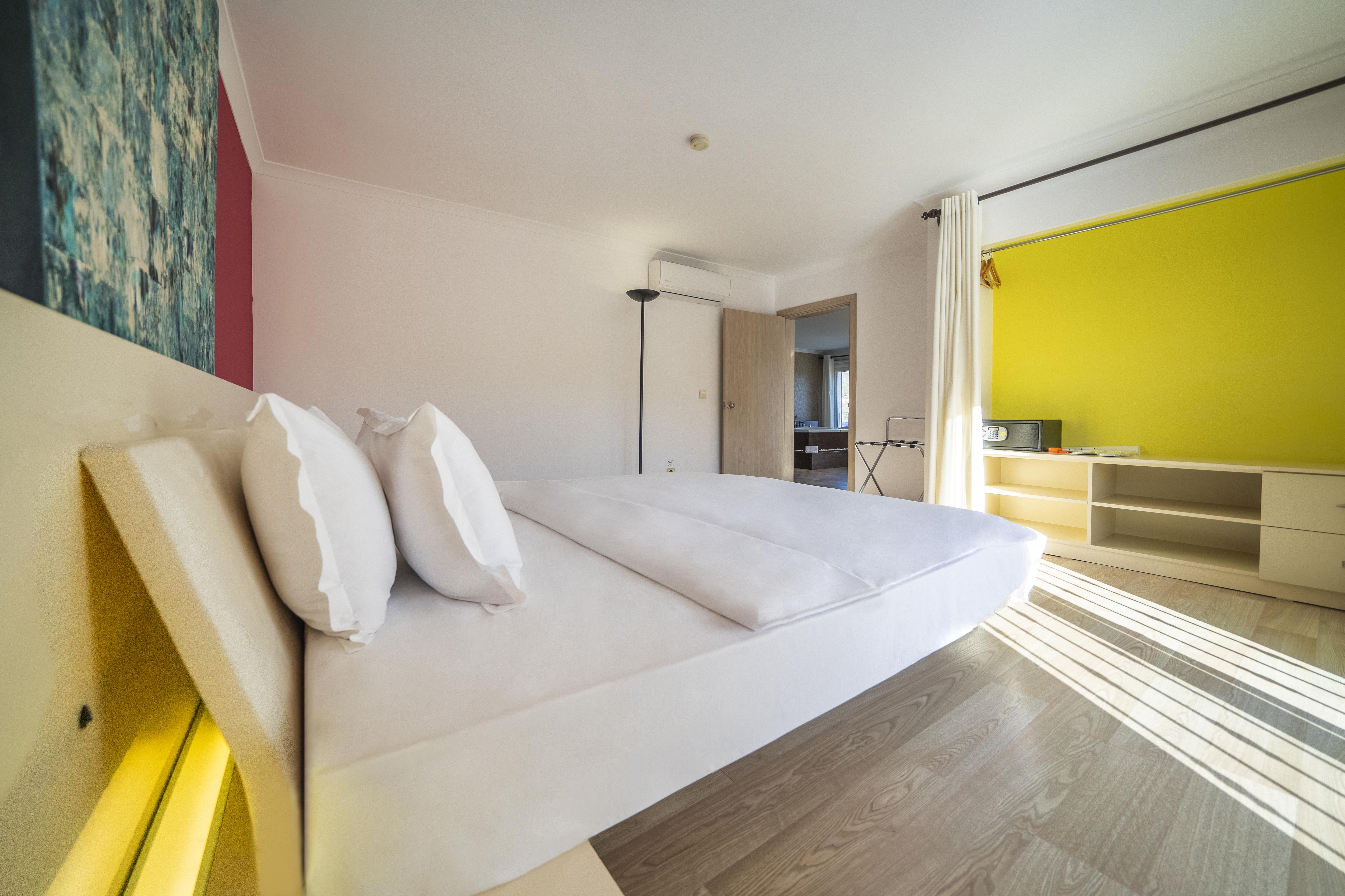 Toka Hotel&beach Club 3*